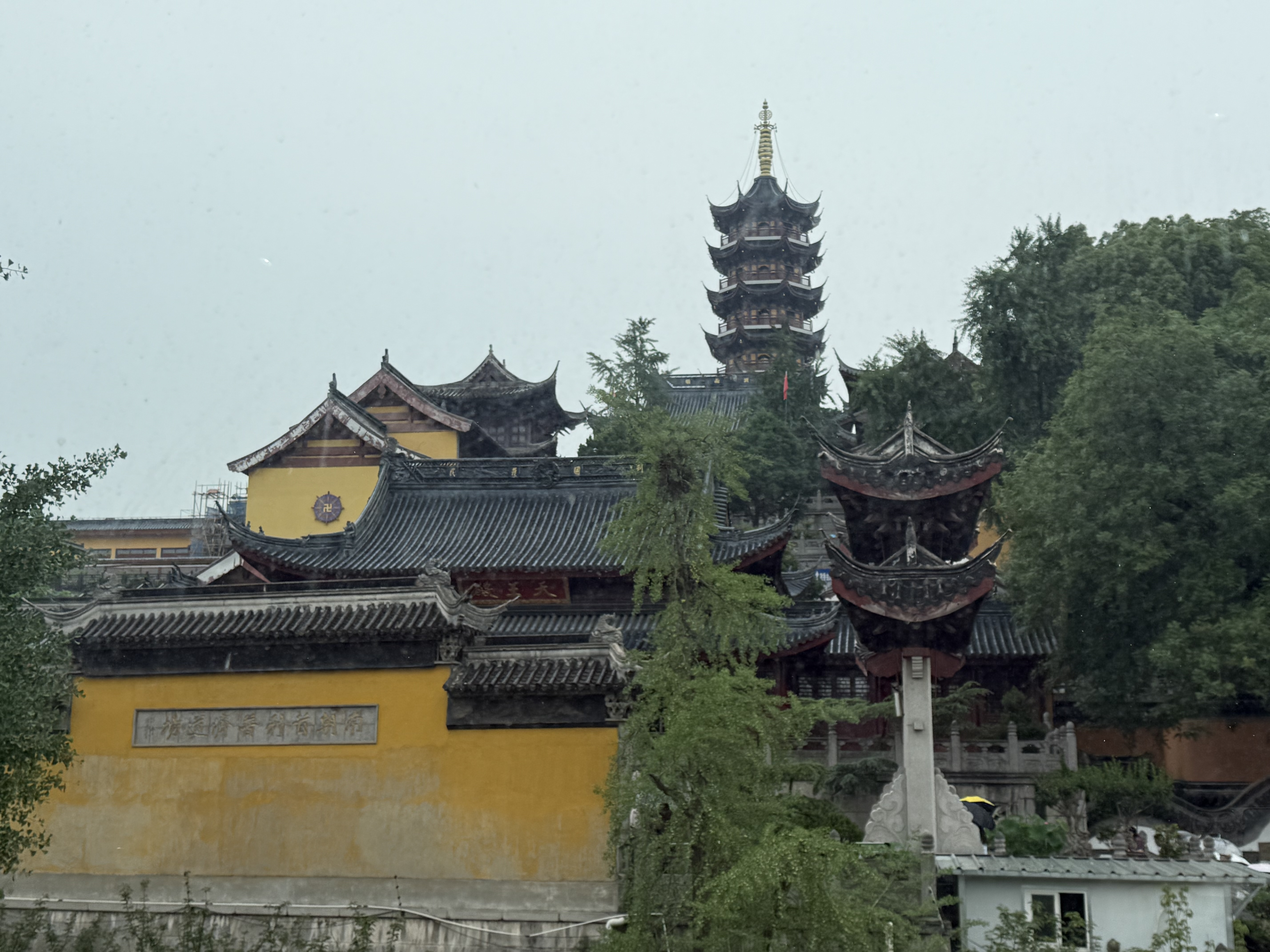 古寺、塔影与金陵建筑，作者实拍